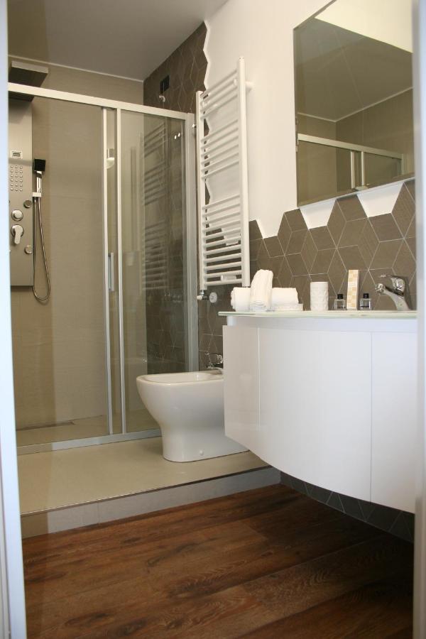 Luxury Rooms & Suites Olbia Exterior foto